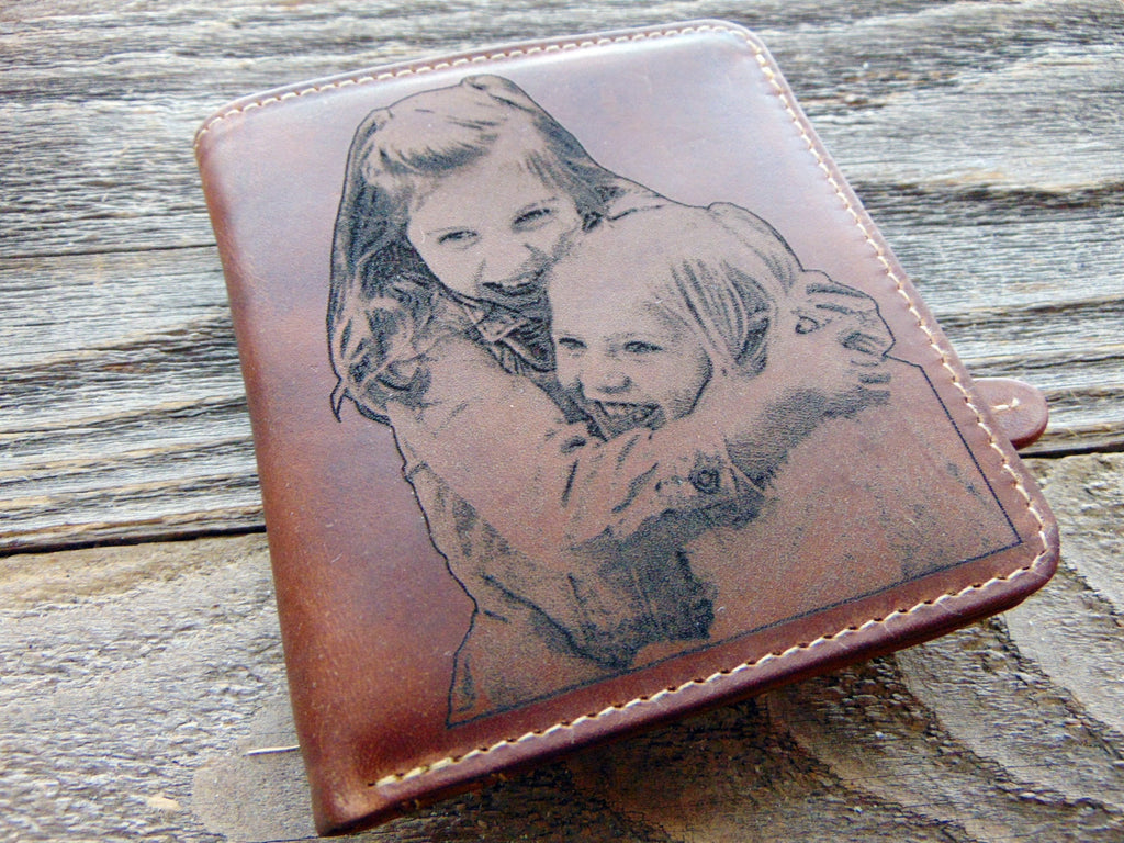 Personalized wallet gift for her, Photo engraved purse, minimalist RFID leather wallet, customized gift for mom, mothers day gift