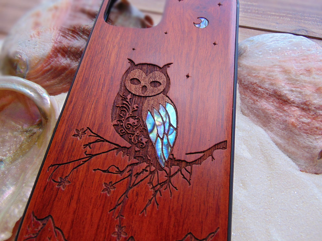 Handcrafted iphone 16, 15, 14, 13 pro max case, Owl Design Wood Phone Case For iPhone, Samsung Galaxy S24, S23 cases